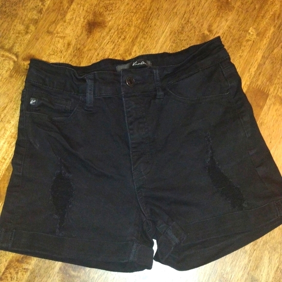 KanCan Pants - Black Distressed KanCan Jean Shorts 28/9